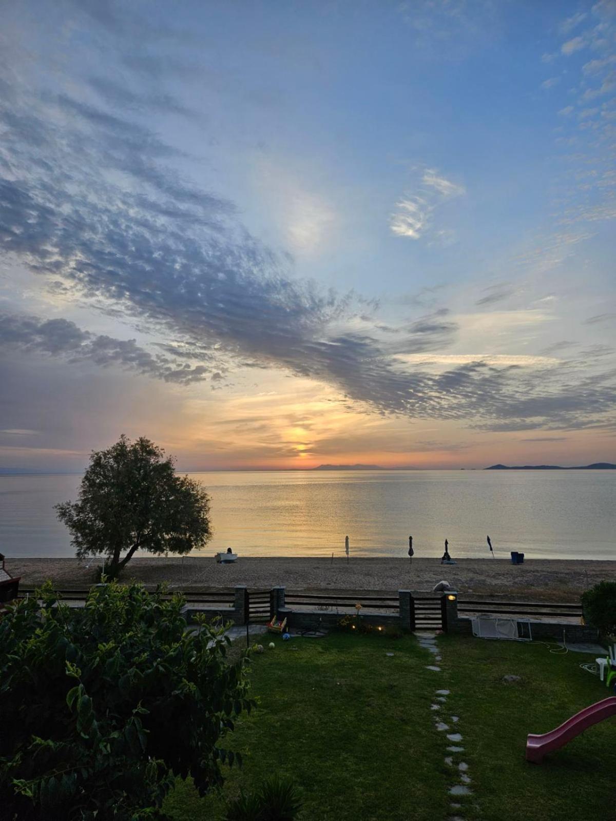 Xd Al Mare Villa Ierissós Luaran gambar